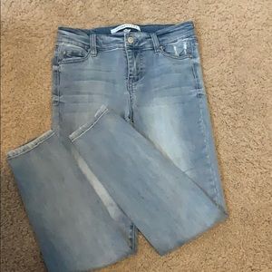 “Celebrity Pink” ripped skinny jeans size 9/29
